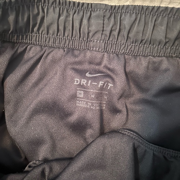 Nike Dri-Fit Tempo Running Shorts - Picture 4 of 5
